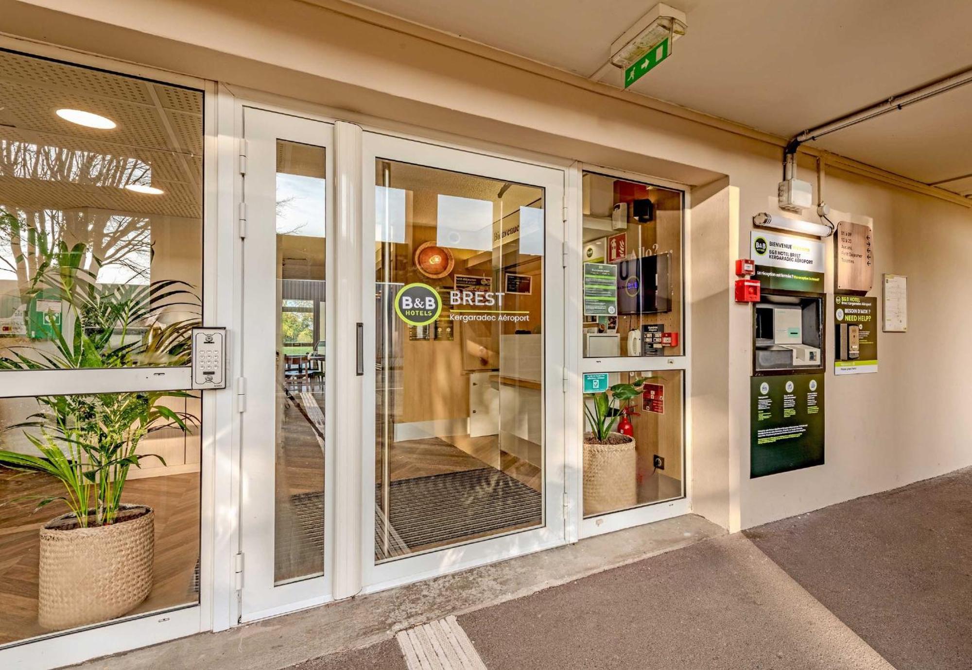 B&B Hotel Brest Kergaradec Aeroport Gouesnou Ngoại thất bức ảnh